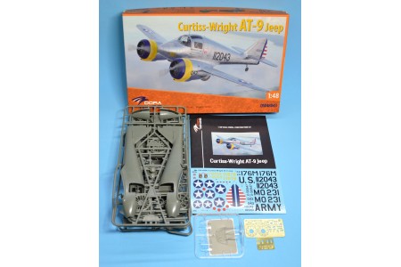 Curtiss-Wright AT-9 Jeep - 1/48 scale model construction kit